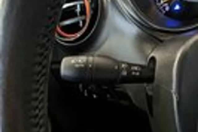 Renault Captur (2013) thumbnail 14