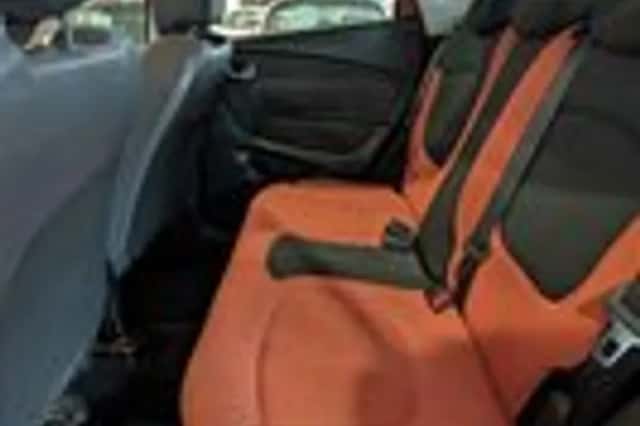 Renault Captur (2013) thumbnail 7