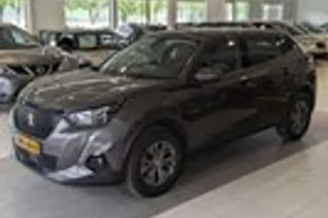 Peugeot 2008 (2020) thumbnail 2