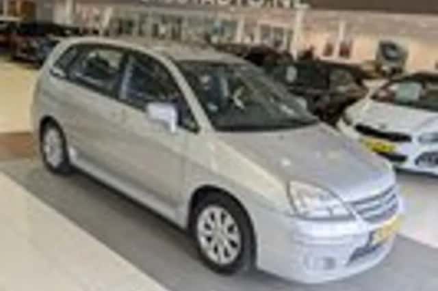 Suzuki Liana (2006)