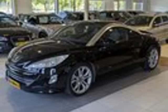 Peugeot RCZ (2010) thumbnail 2
