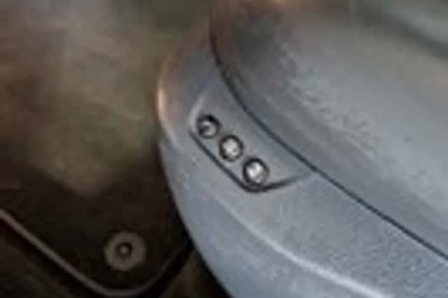Peugeot RCZ (2010) thumbnail 19