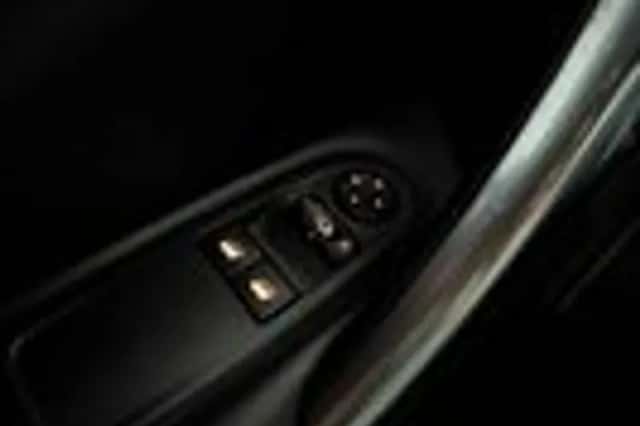 Peugeot RCZ (2010) thumbnail 20