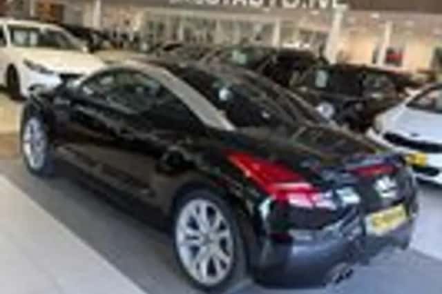 Peugeot RCZ (2010) thumbnail 3