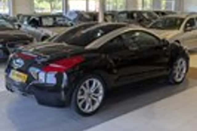 Peugeot RCZ (2010) thumbnail 4