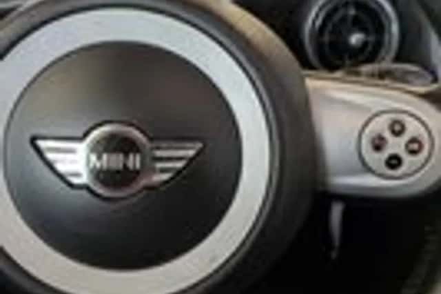 MINI Mini (2007) thumbnail 13