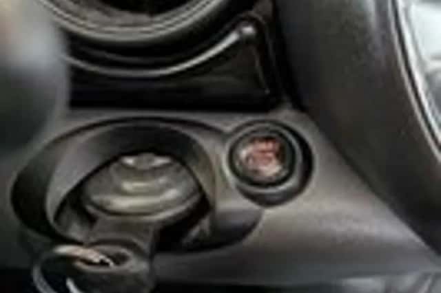 MINI Mini (2007) thumbnail 15