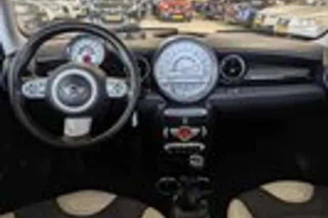 MINI Mini (2007) thumbnail 9