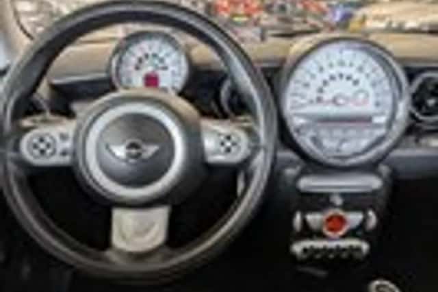 MINI Mini (2007) thumbnail 10