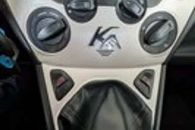Ford Ka (2009) thumbnail 11