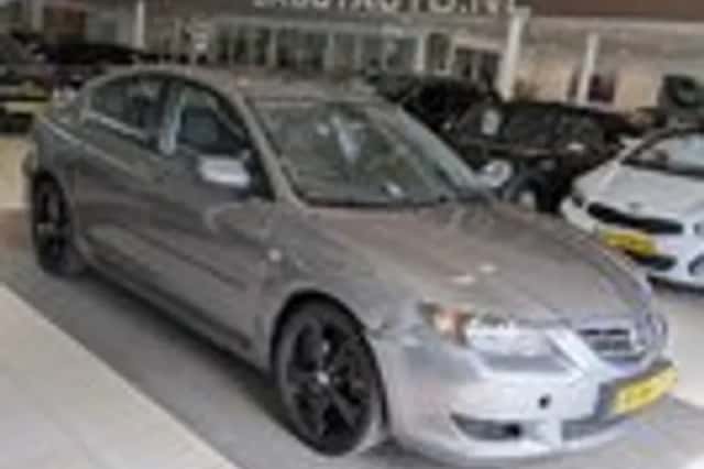 Mazda 3 (2005) thumbnail 1