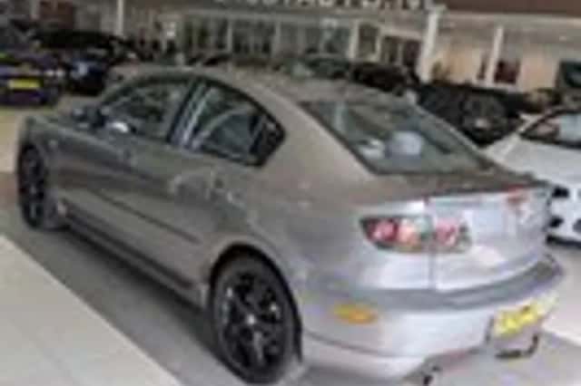 Mazda 3 (2005) thumbnail 3