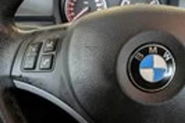 BMW 3-Serie (2010) thumbnail 13