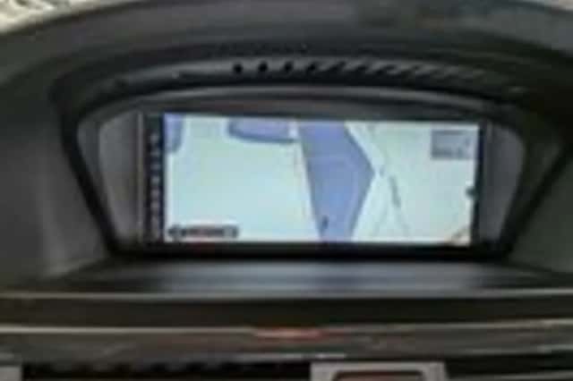 BMW 3-Serie (2010) thumbnail 16