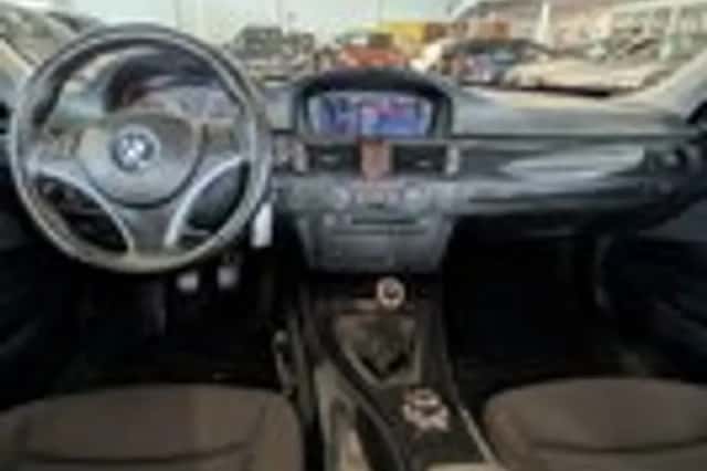 BMW 3-Serie (2010) thumbnail 8