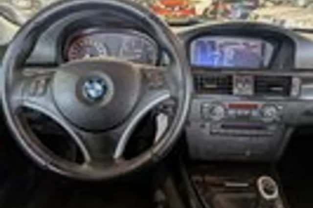 BMW 3-Serie (2010) thumbnail 9
