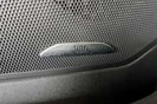 Peugeot RCZ (2013) thumbnail 22