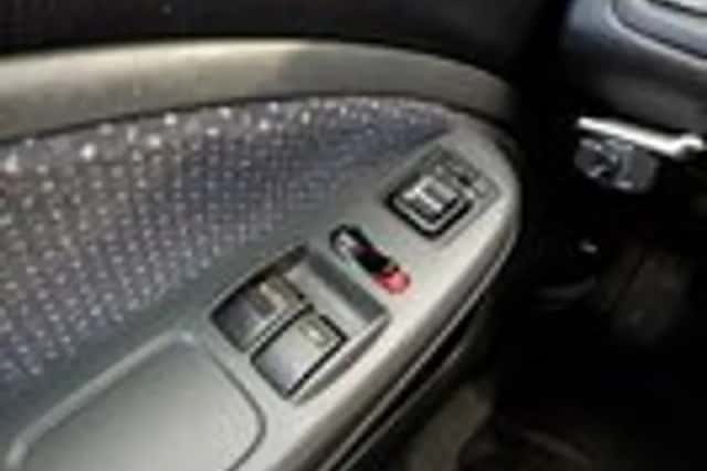 Honda Accord (2000) thumbnail 12