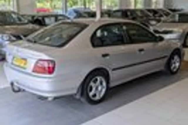 Honda Accord (2000) thumbnail 4