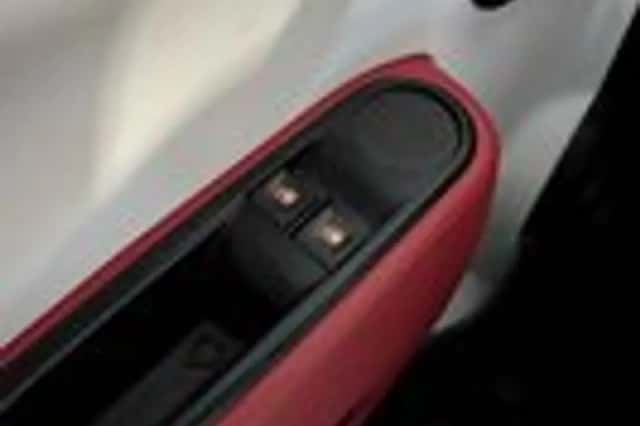Renault Twingo (2014) thumbnail 17
