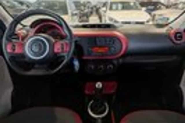 Renault Twingo (2014) thumbnail 9