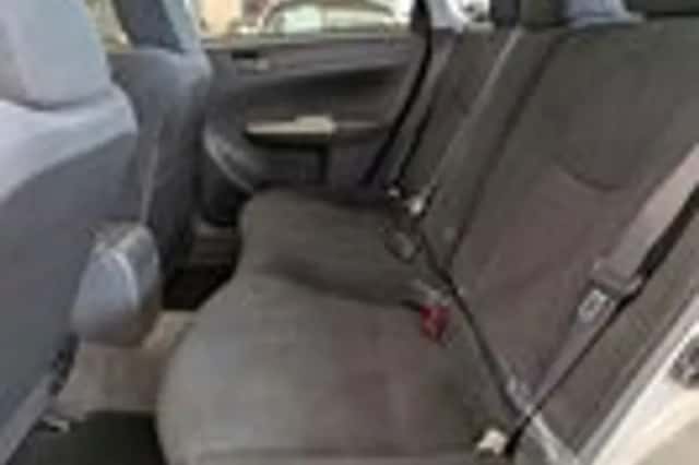 Subaru Impreza (2008) thumbnail 7
