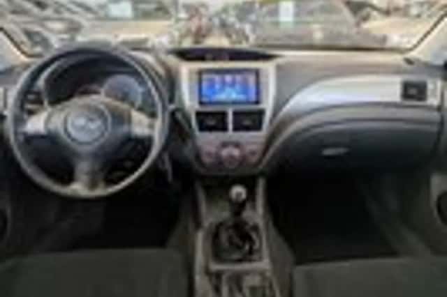 Subaru Impreza (2008) thumbnail 9