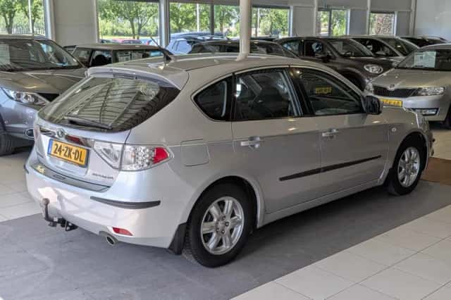 Subaru Impreza (2008) thumbnail 4
