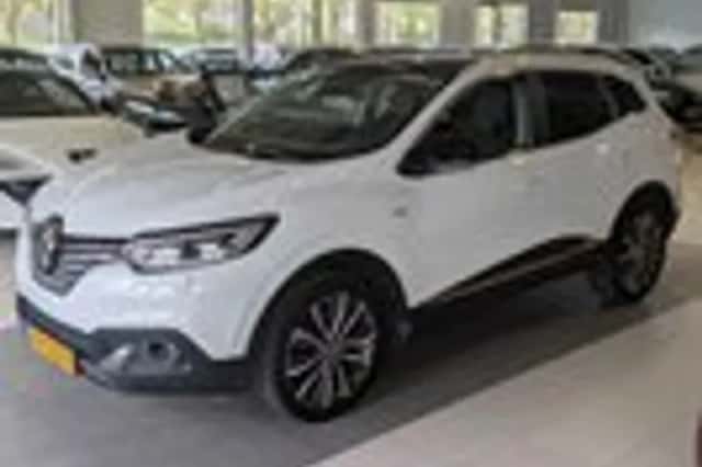 Renault Kadjar (2015) thumbnail 2