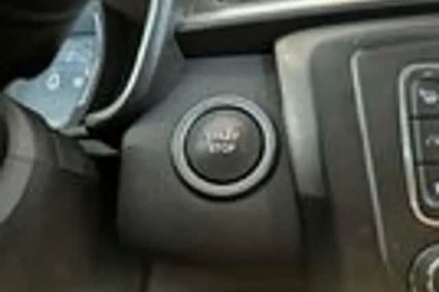 Renault Kadjar (2015) thumbnail 16