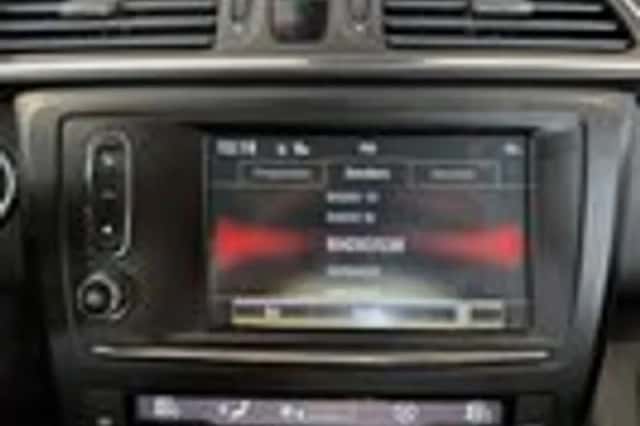 Renault Kadjar (2015) thumbnail 18