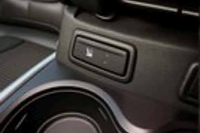 Renault Kadjar (2015) thumbnail 25