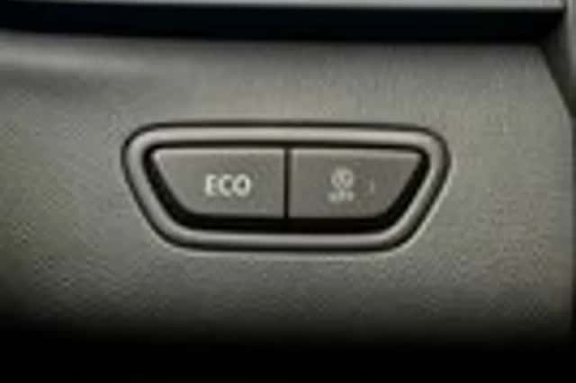 Renault Kadjar (2015) thumbnail 26
