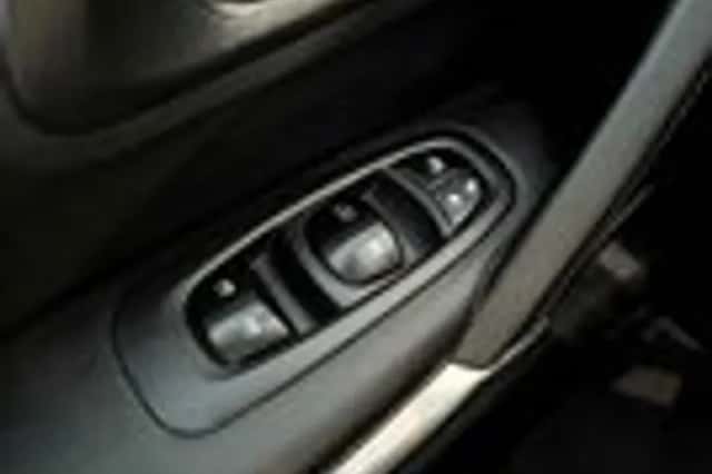 Renault Kadjar (2015) thumbnail 28