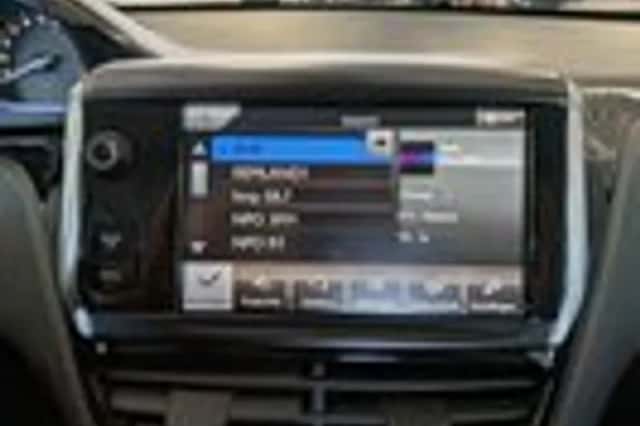 Peugeot 2008 (2013) thumbnail 16