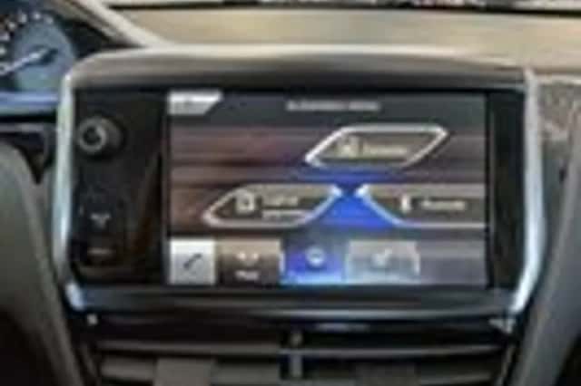 Peugeot 2008 (2013) thumbnail 17