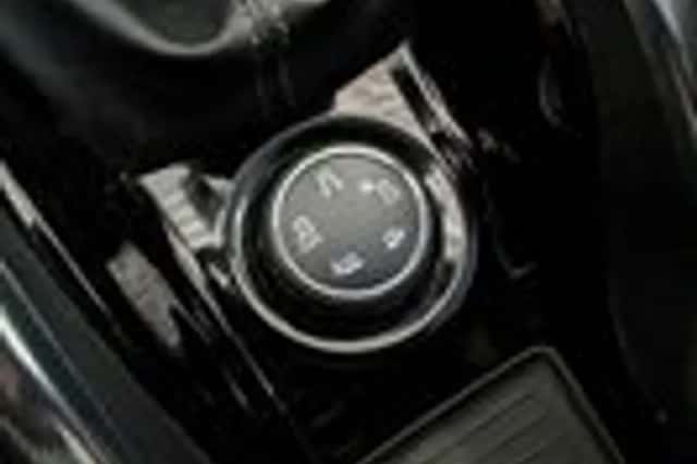 Peugeot 2008 (2013) thumbnail 19