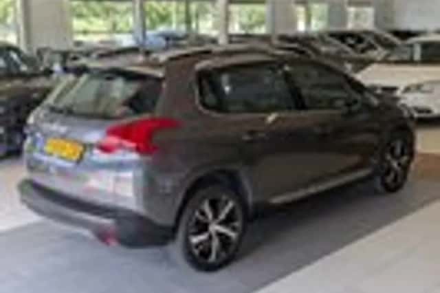 Peugeot 2008 (2013) thumbnail 4