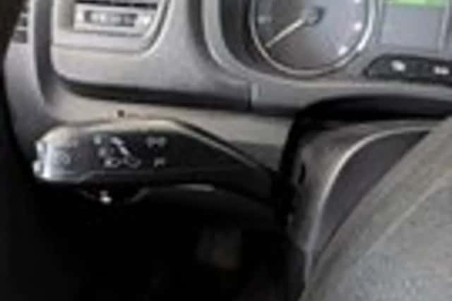 Škoda Fabia (2011) thumbnail 16