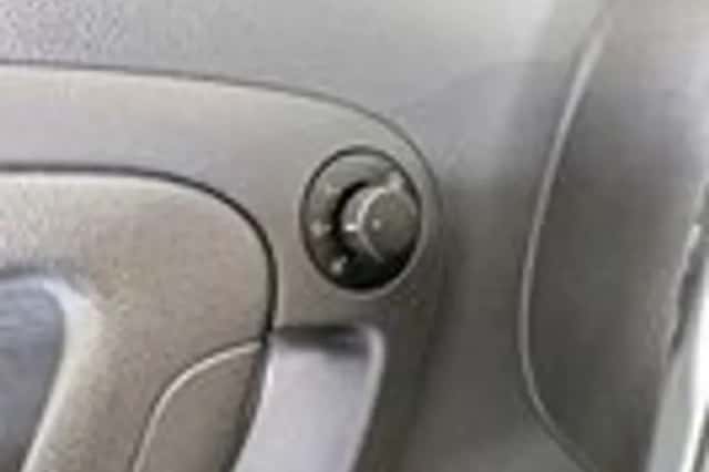 Škoda Fabia (2011) thumbnail 19