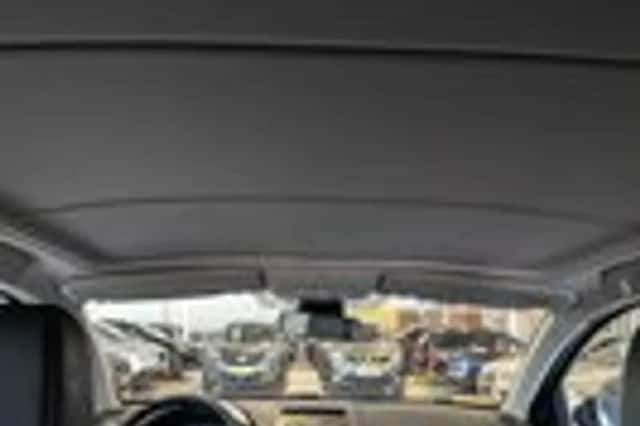 Nissan Qashqai (2013) thumbnail 12