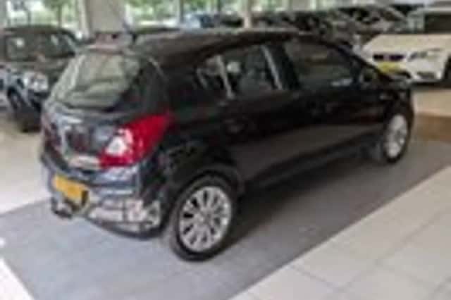 Opel Corsa (2012) thumbnail 4