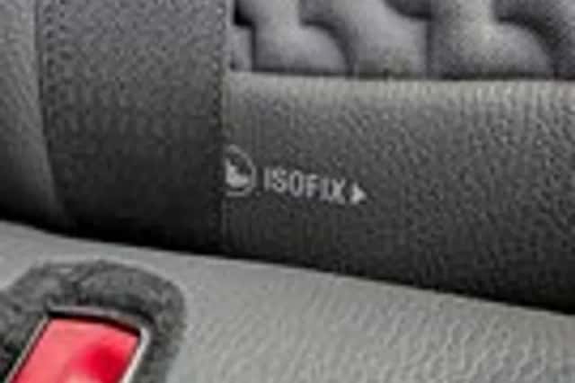 Opel Corsa (2012) thumbnail 8
