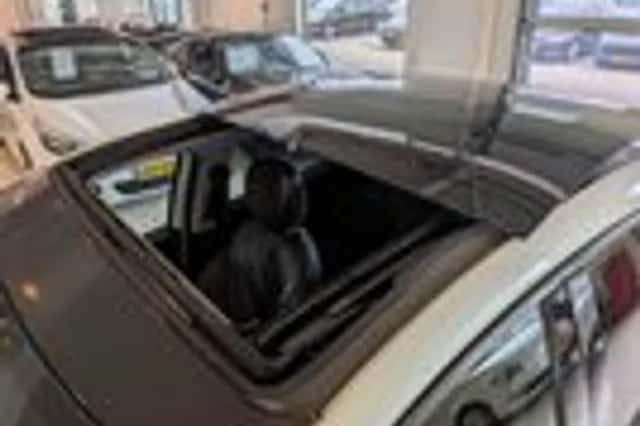 Lancia Ypsilon (2011) thumbnail 19