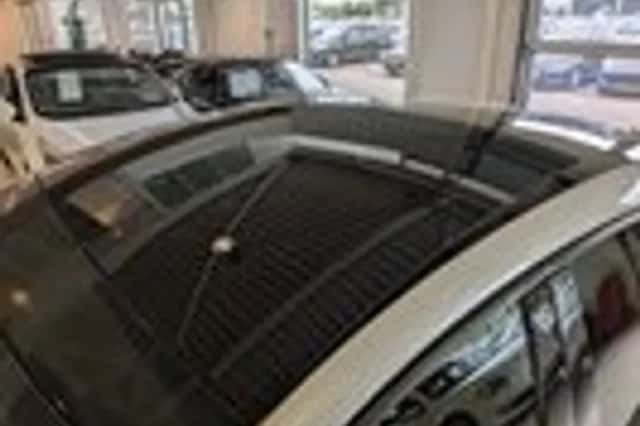 Lancia Ypsilon (2011) thumbnail 20