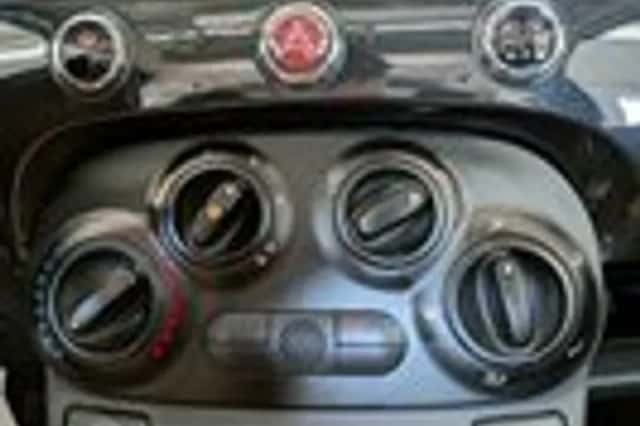 Fiat 500 (2012) thumbnail 15