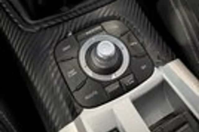 Renault Laguna (2008) thumbnail 21