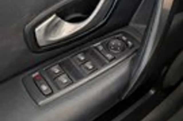 Renault Laguna (2008) thumbnail 24