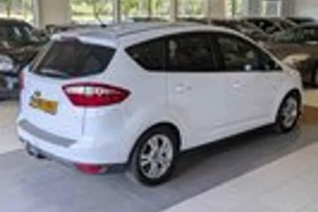 Ford C-Max (2011) thumbnail 4