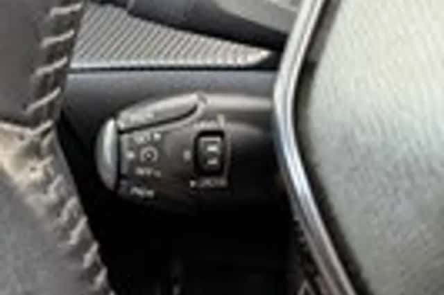 Peugeot 208 (2020) thumbnail 15
